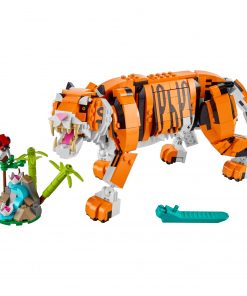 Kırmızı Panda ve Koi Balığı İçeren Oyuncak Yapım Seti (755 Parça)