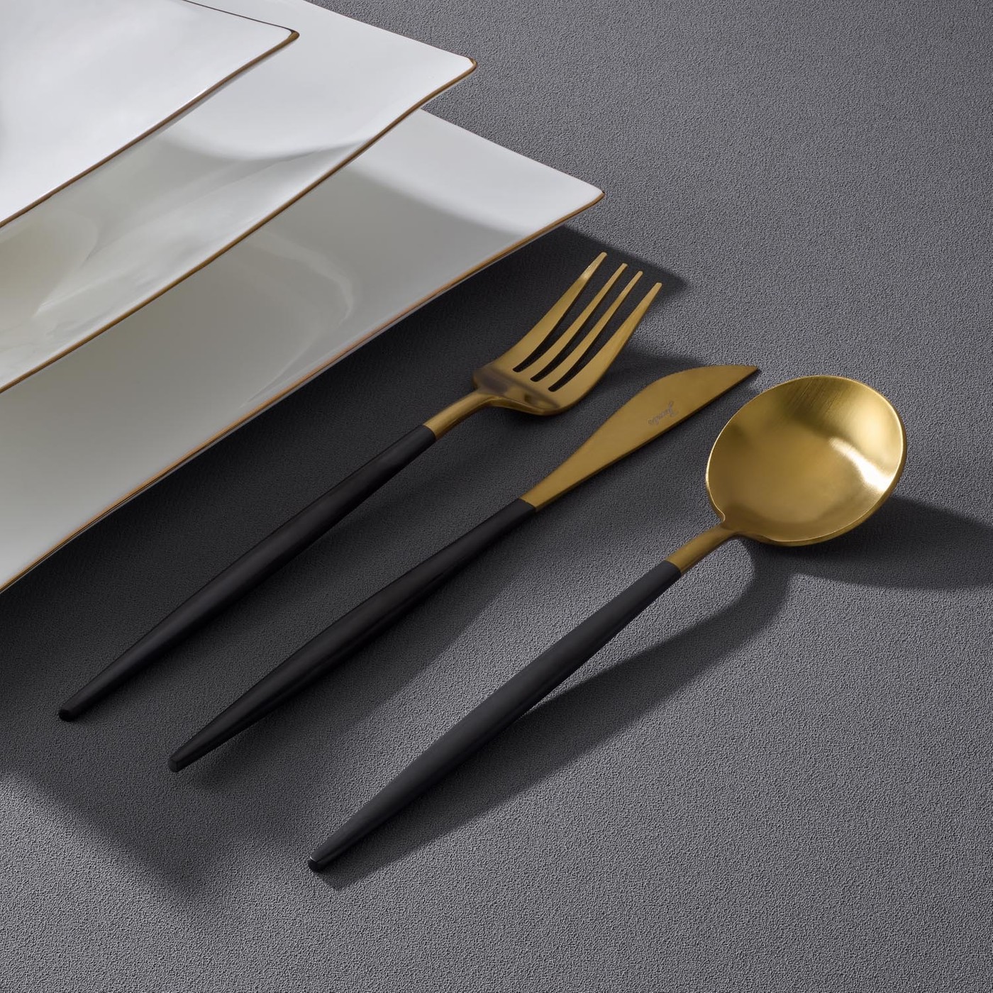 Jumbo Colors 30 Parça Çatal Kaşık Bıçak Seti Siyah Mat Altın - Görsel 3